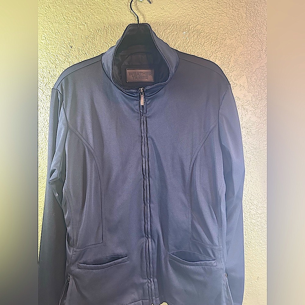 Weather Tamer woman size large Black Full-Zip Jacket. Side zipper vents. Pockets
